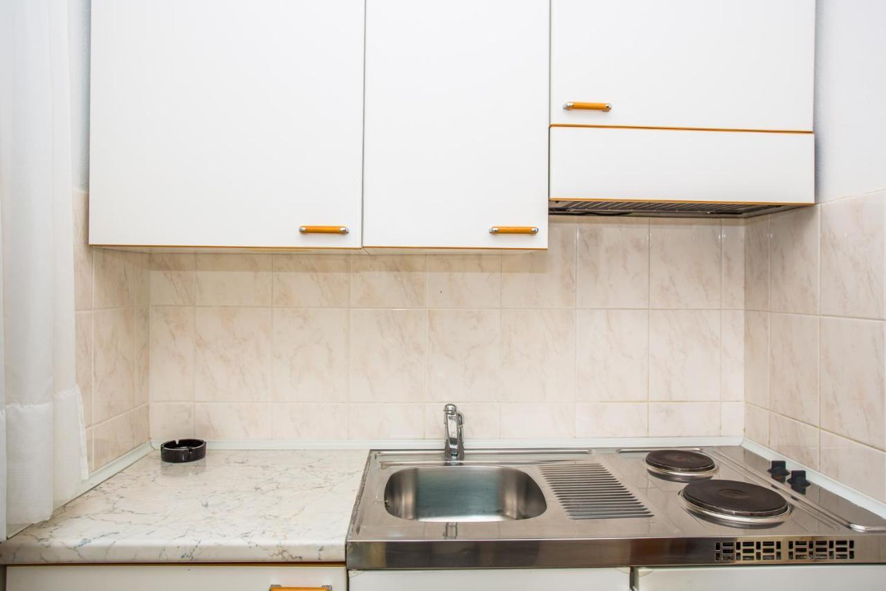 Apartmani Pava Омиш Экстерьер фото